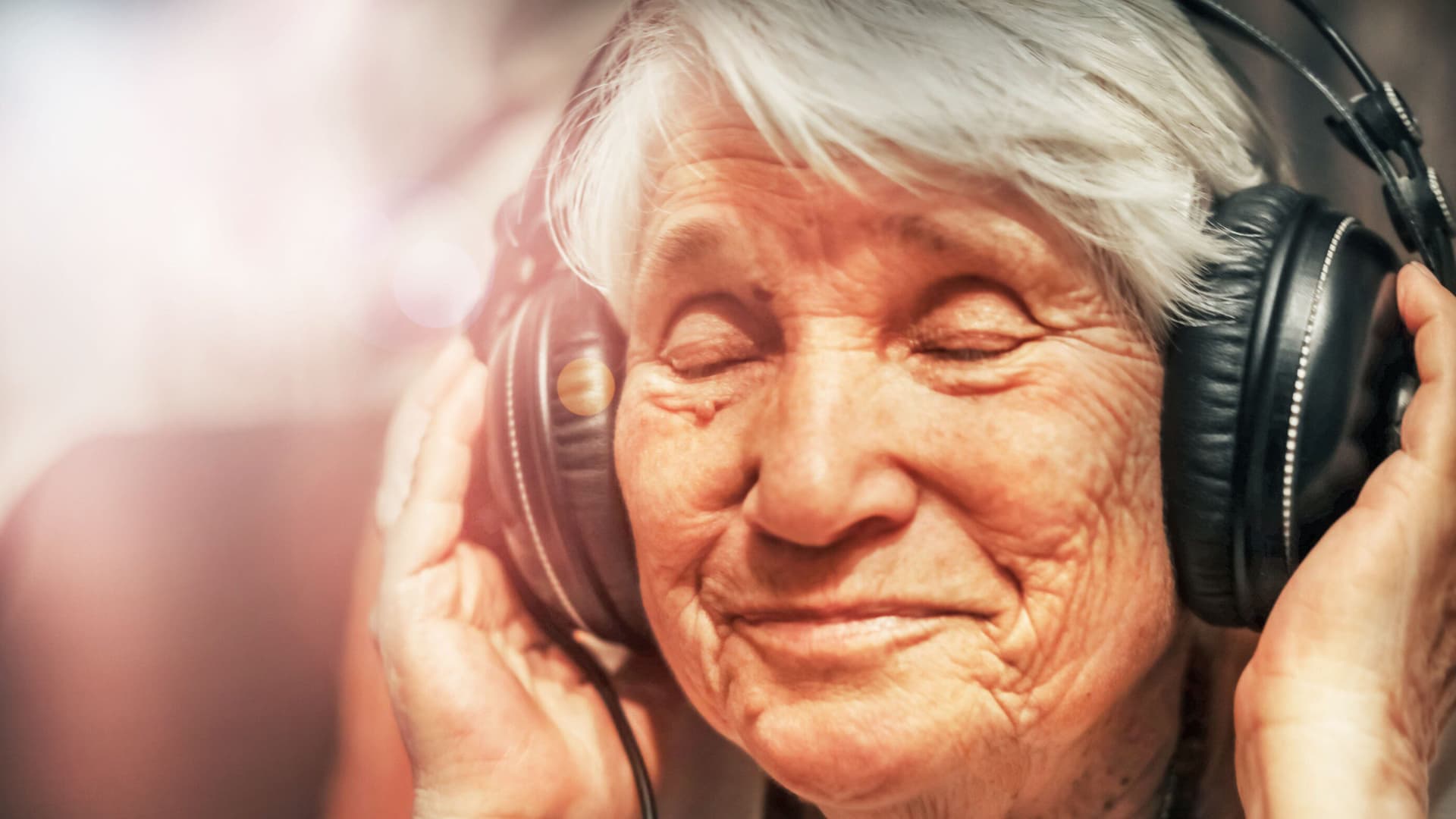 repair DNA music 528 Hz Solfeggio Frequency for Cellular Regeneration