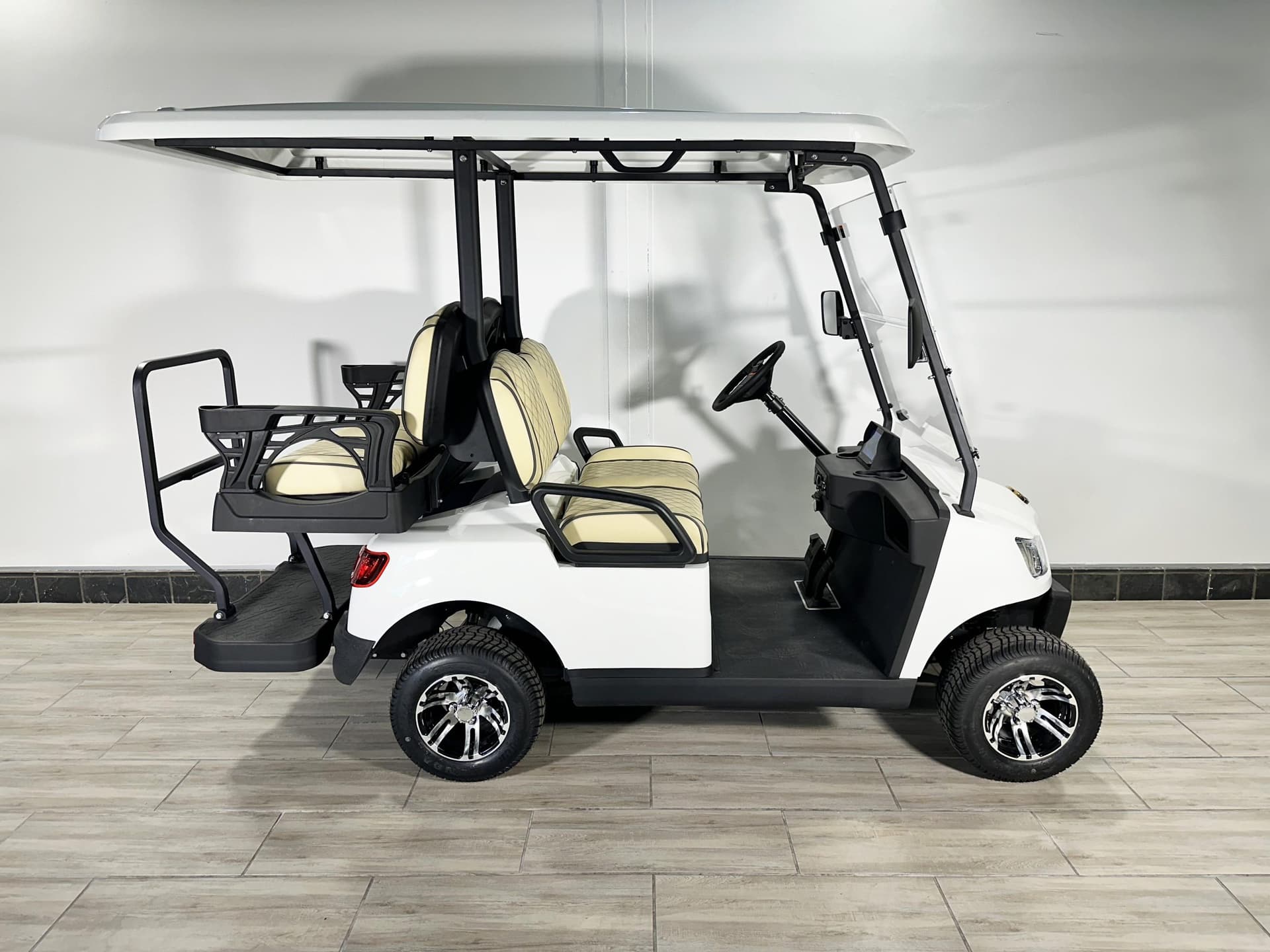 Golf Carts for Sale: How to Choose the Right Model for Local Cruising