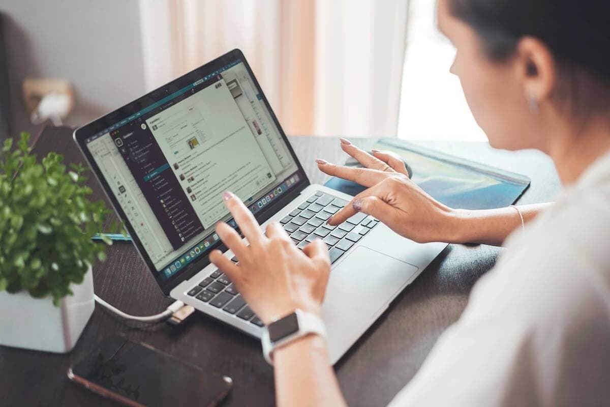 Find Competitor Customer List to Stay Ahead in Your Industry