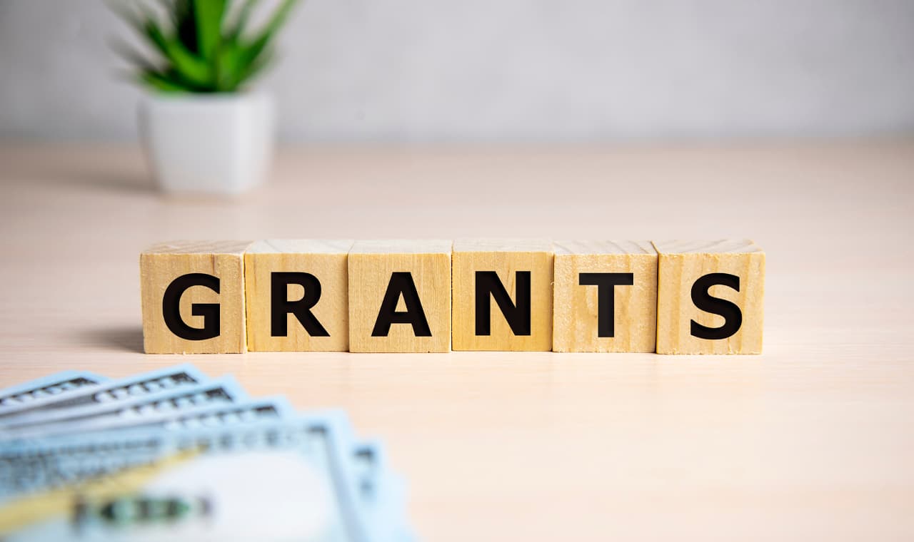 Maximizing Your Chances of Grant Approval with Dynamic Contracts Consultants LLC