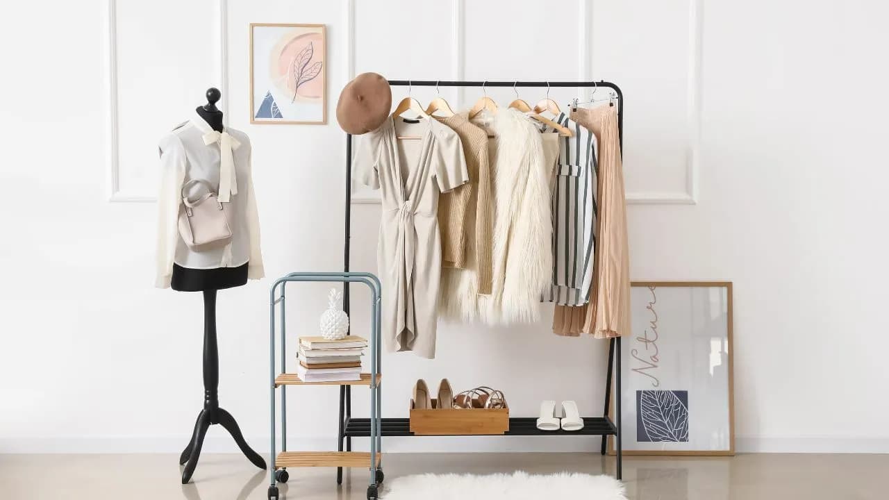 Personal Styling That Empowers: Jamie Lewis’ Approach to Confidence Through Fashion