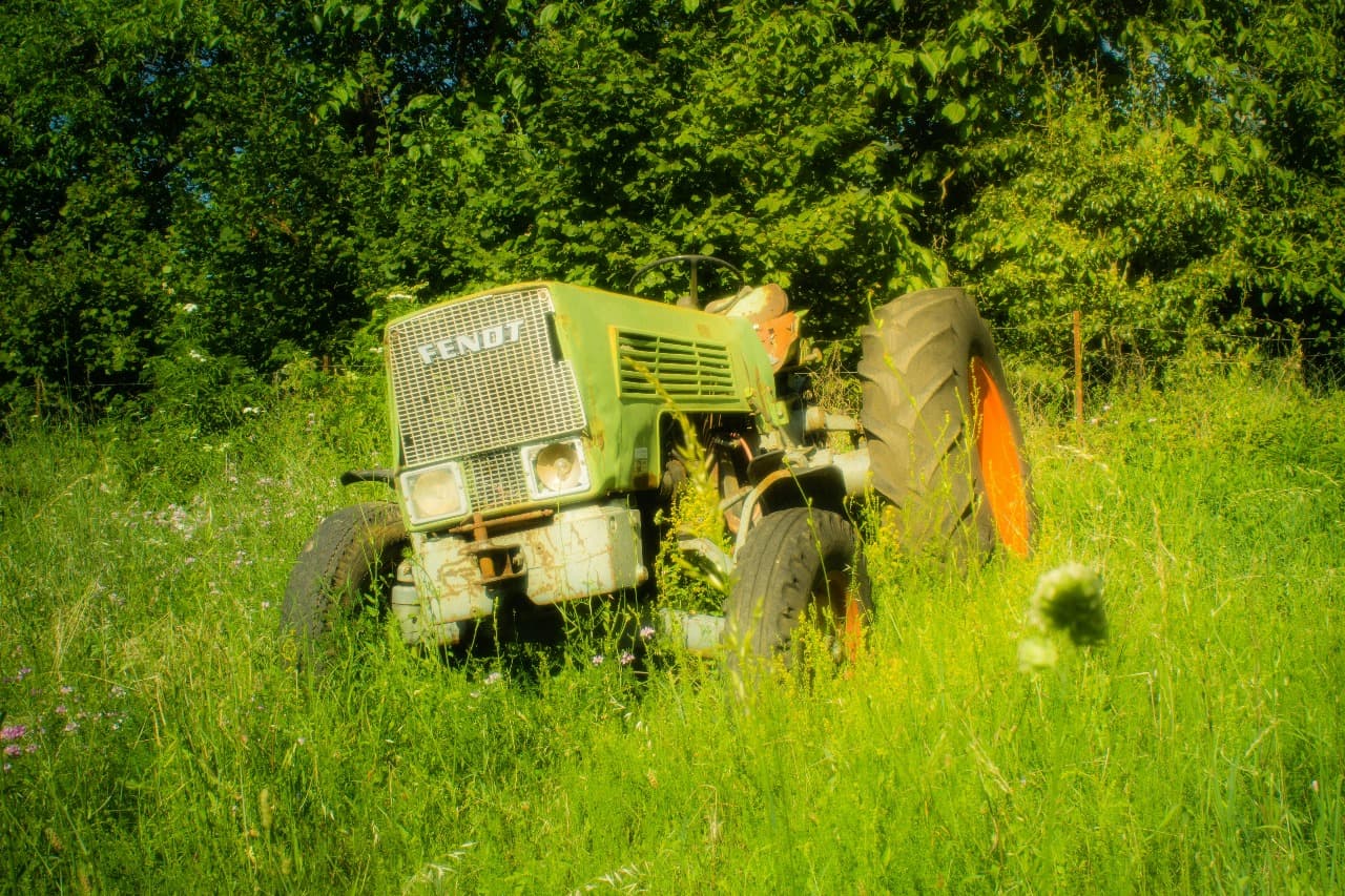Top-Quality Fendt Parts for Long-Lasting Tractor Performance | Partao