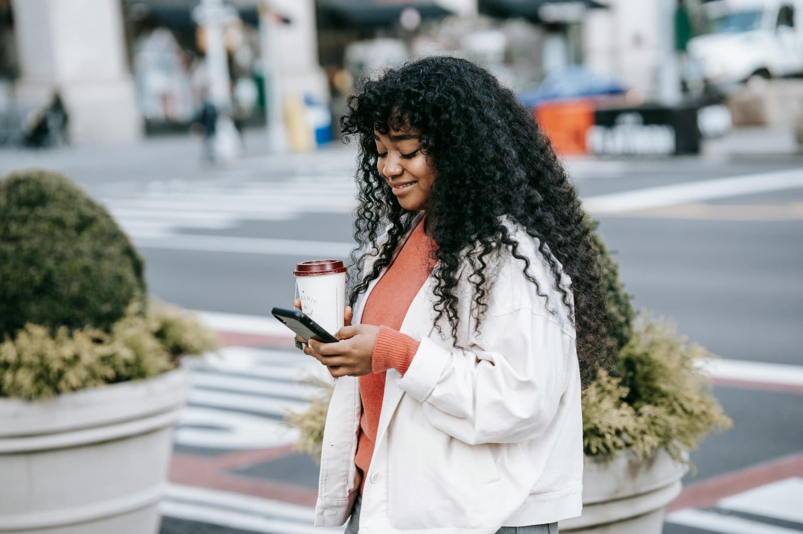 Step-by-Step: Building an Audience Using a Social Media Panel