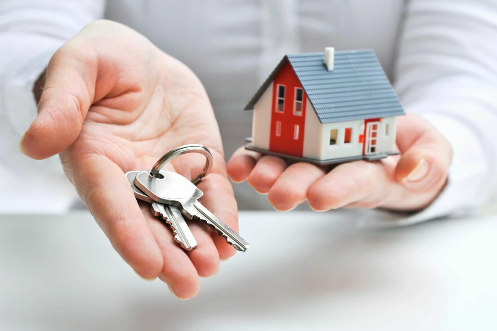 We Buy Houses for Cash So You Can Move On Quickly | Miles Buys Homes