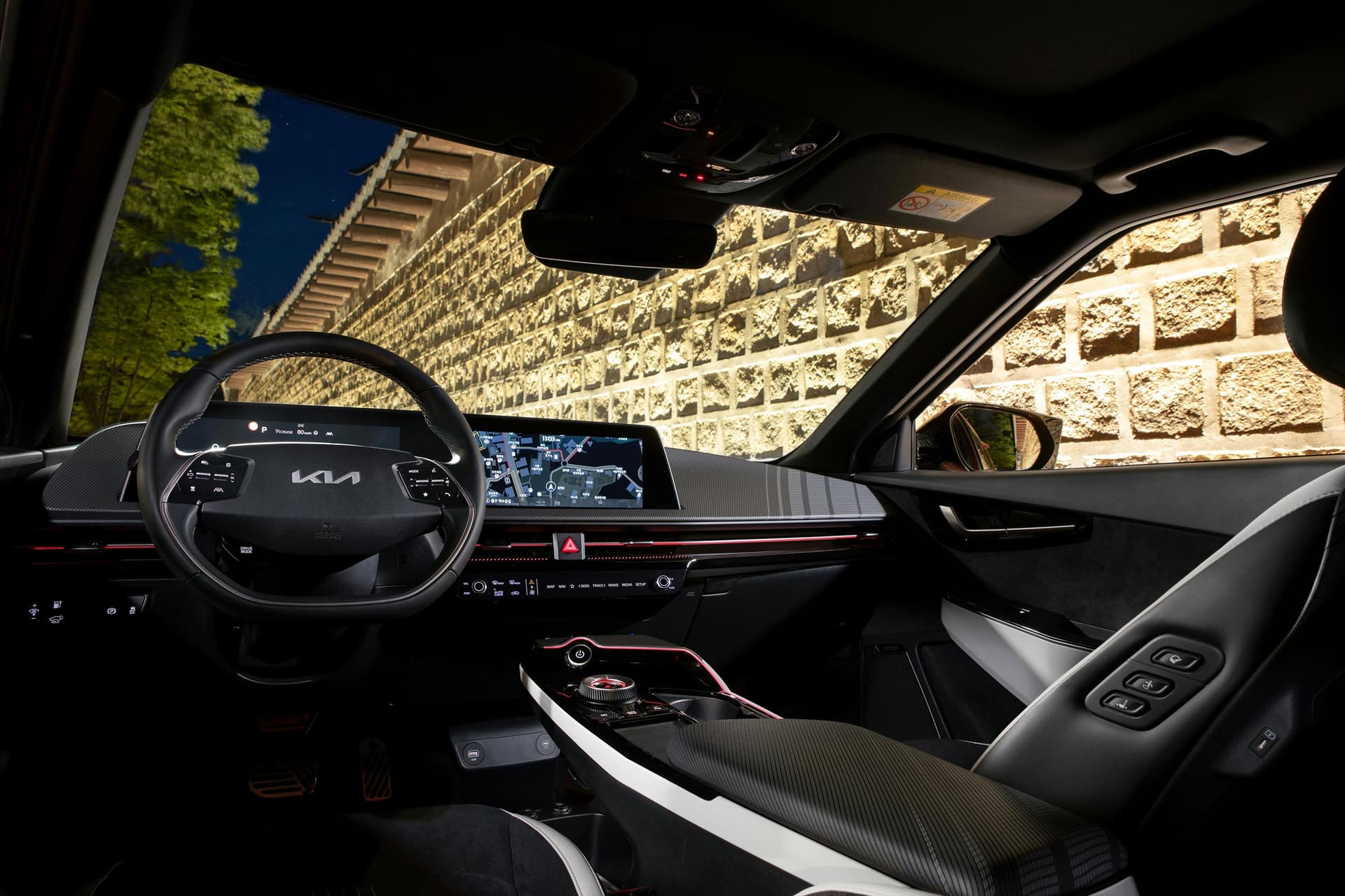 Trusted &amp; On-Time: #1 Car Service from Vancouver Airport
