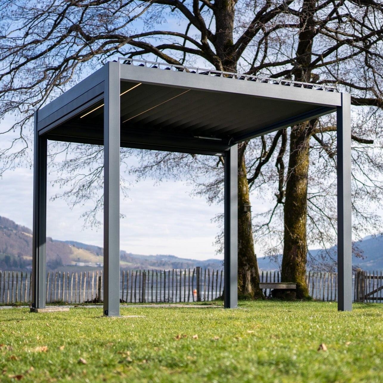 Lamellendach als Sonnen- und Regenschutz – ADA-Wintergarten Loesungen