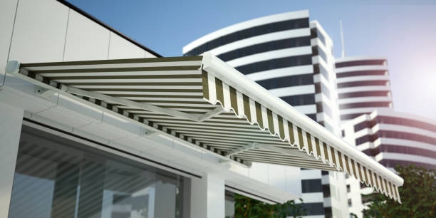 Custom Restaurant Awning Design &amp; Installation in NYC
