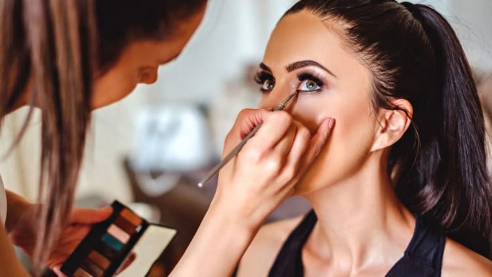 Comprehensive Makeup Courses at Iver Academy for Aspiring Artists