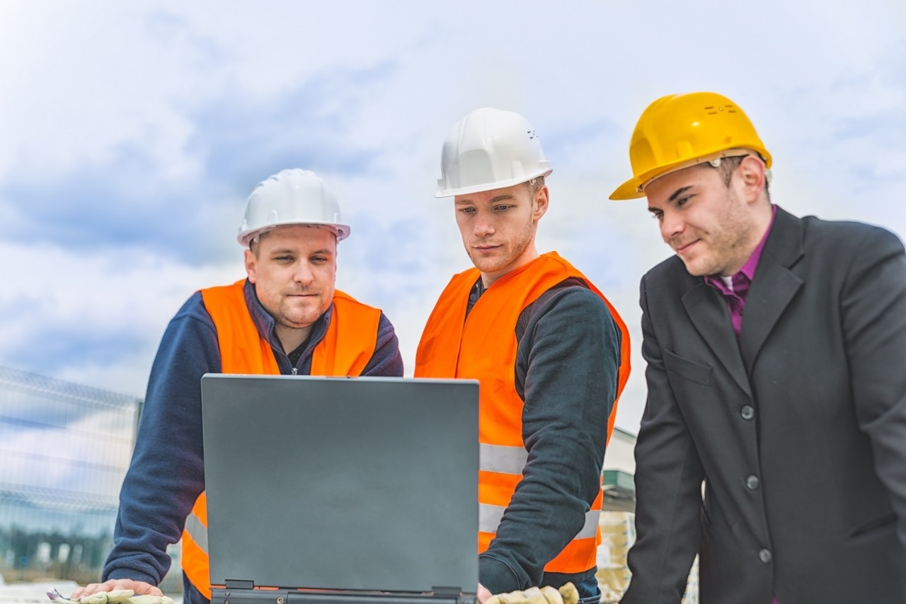 Benefits of an Electrician Apprenticeship in Hawaii