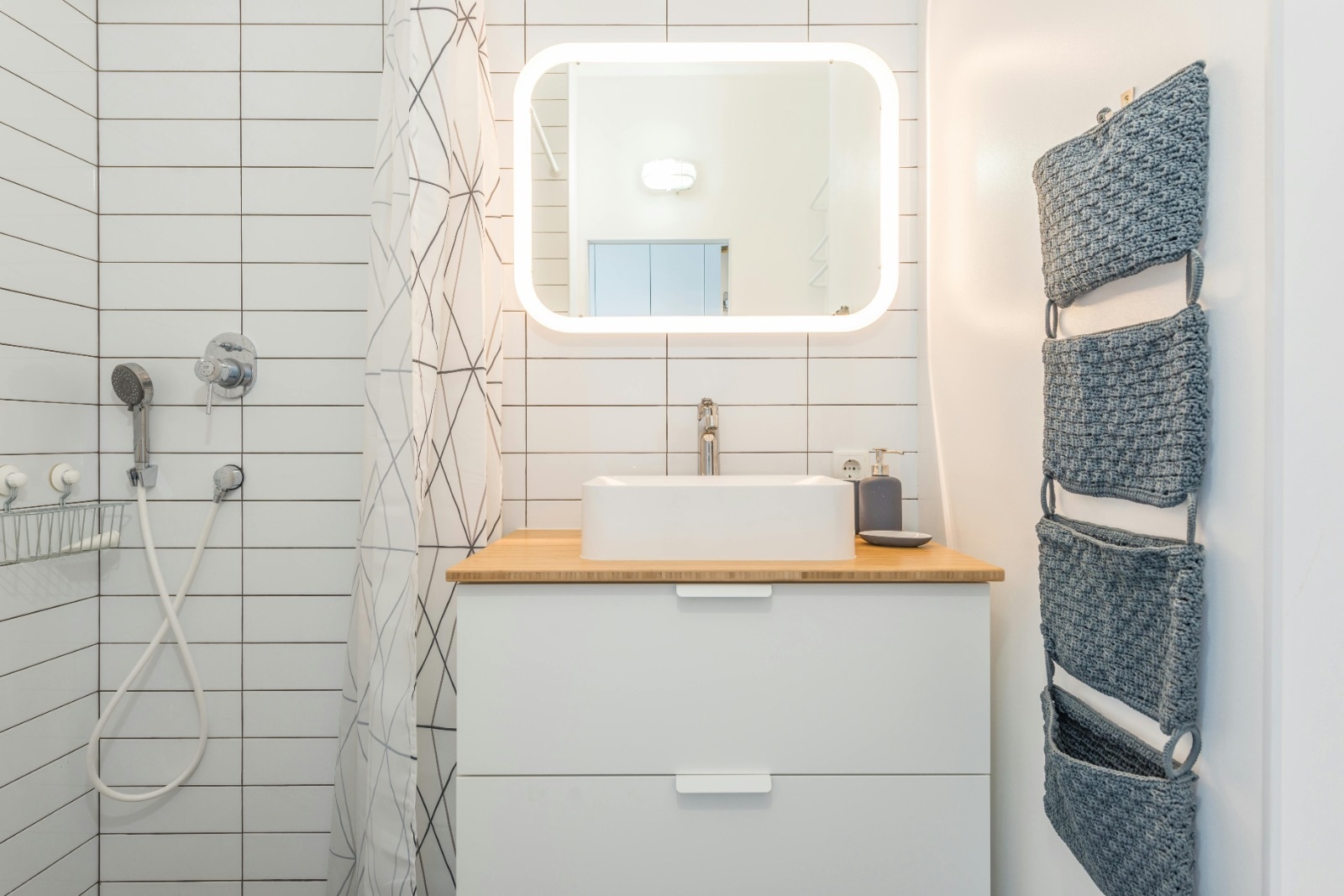 Professional Bathroom Remodeler for Beautiful Bathrooms