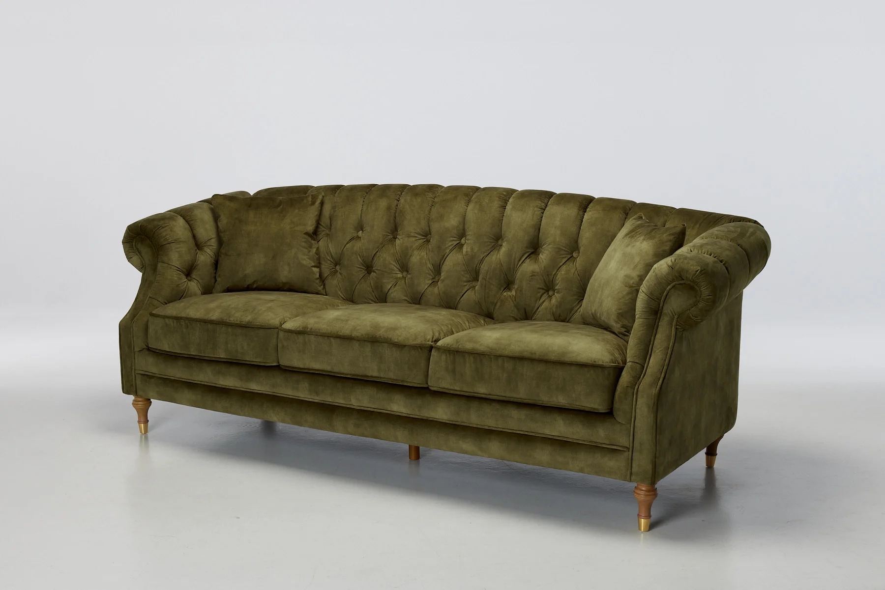 Enjoy Generous Seating with Well-Proportioned 3 Seater Sofas