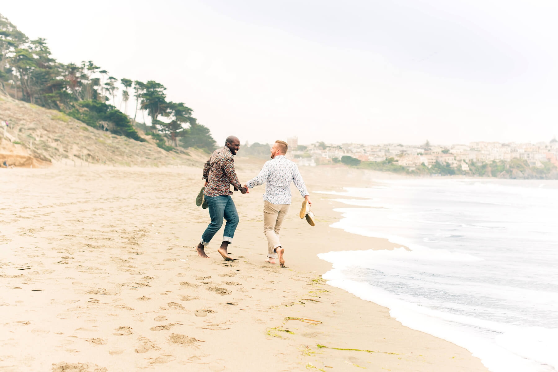 Experience More, Own Less: Motivational Quotes for a Joyful Mindset