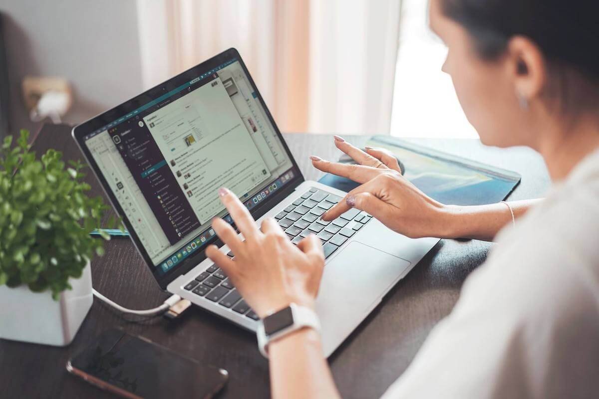 Find Competitor Customer List to Stay Ahead in Your Industry