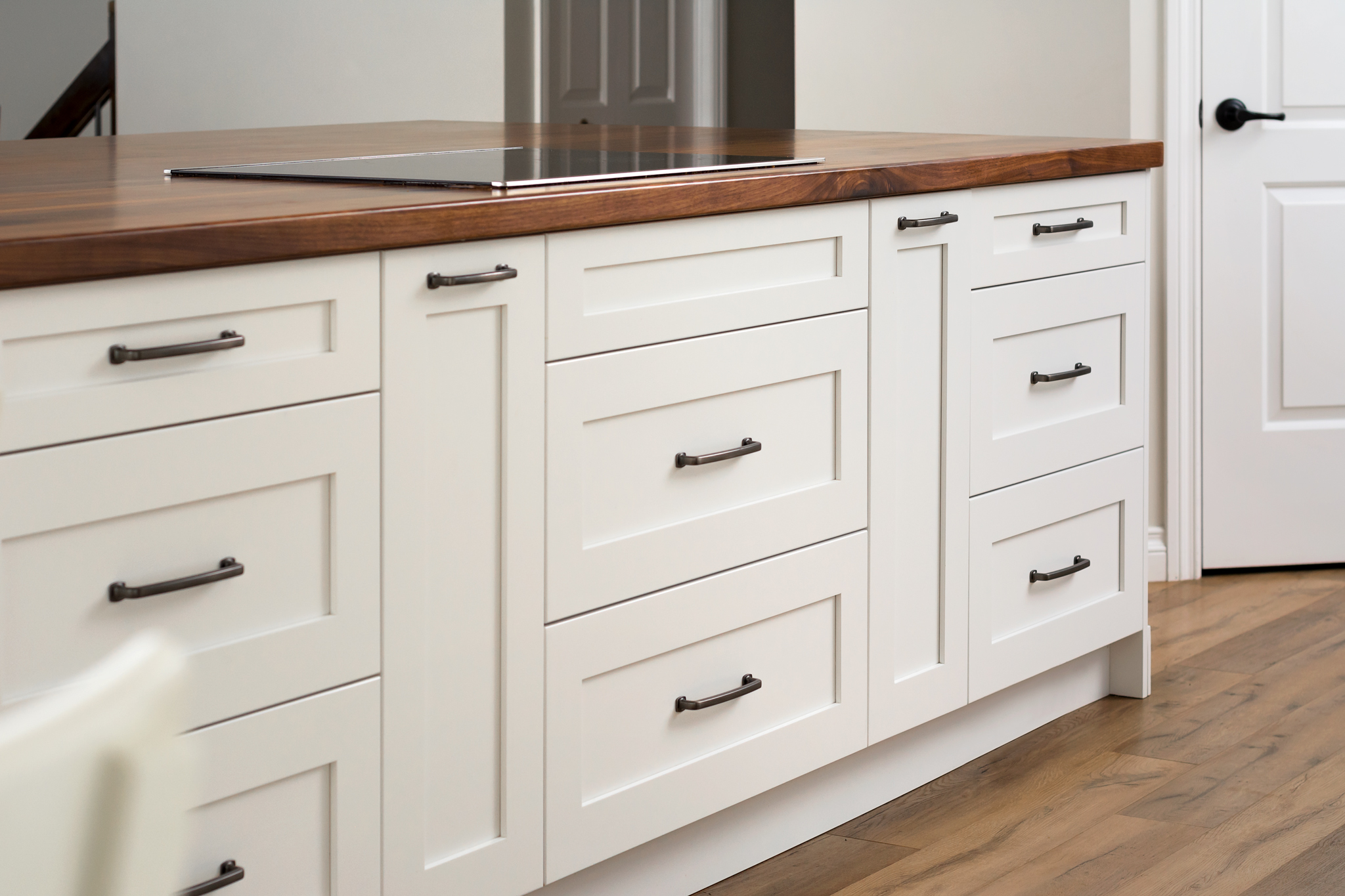 High-Quality Furniture Accessories Supplier for Residential and Commercial Furniture
