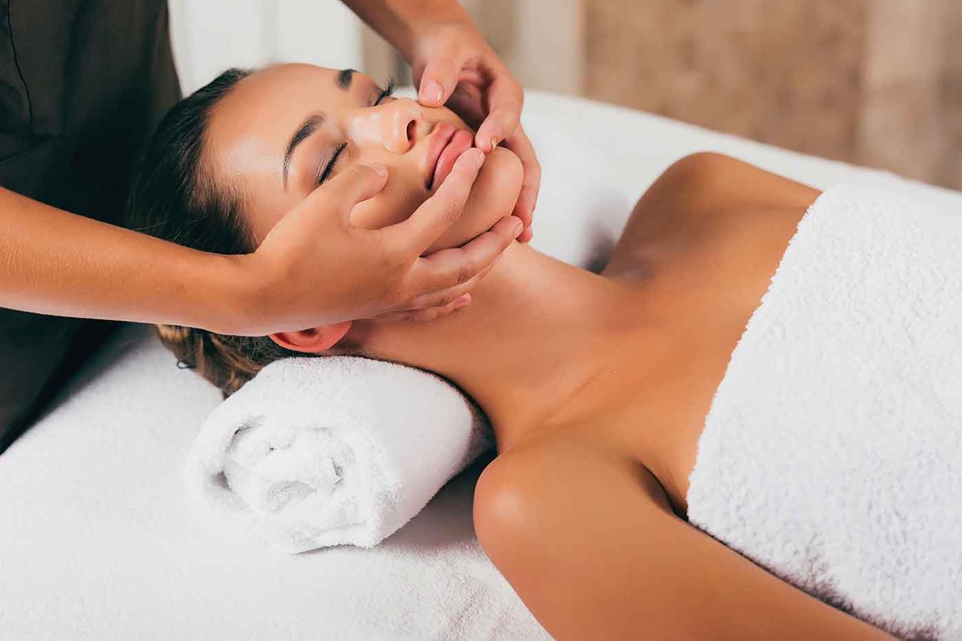 Where to Get the Most Advanced Facial honolulu Treatments
