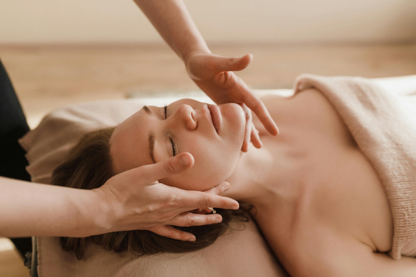 Discover a Facial Near Me to Revitalize Your Skin