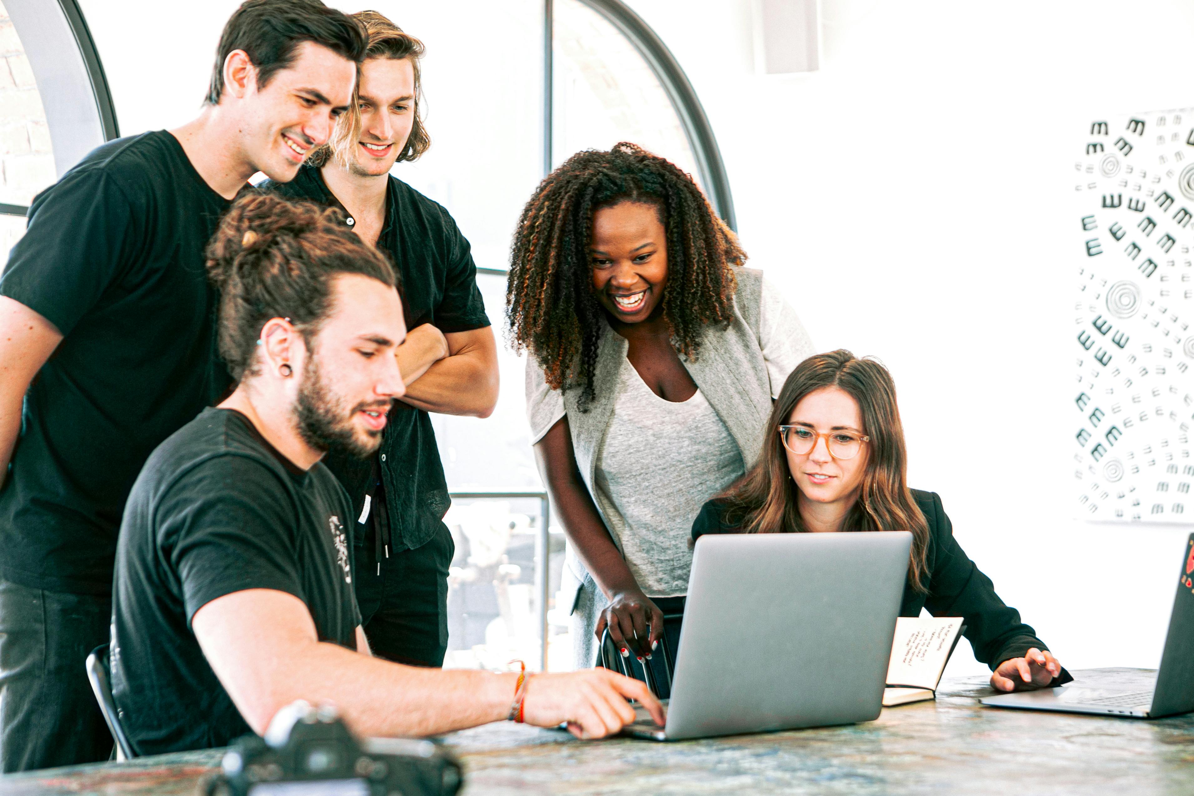 How to Improve Early-Stage Startup Visibility in Competitive Markets
