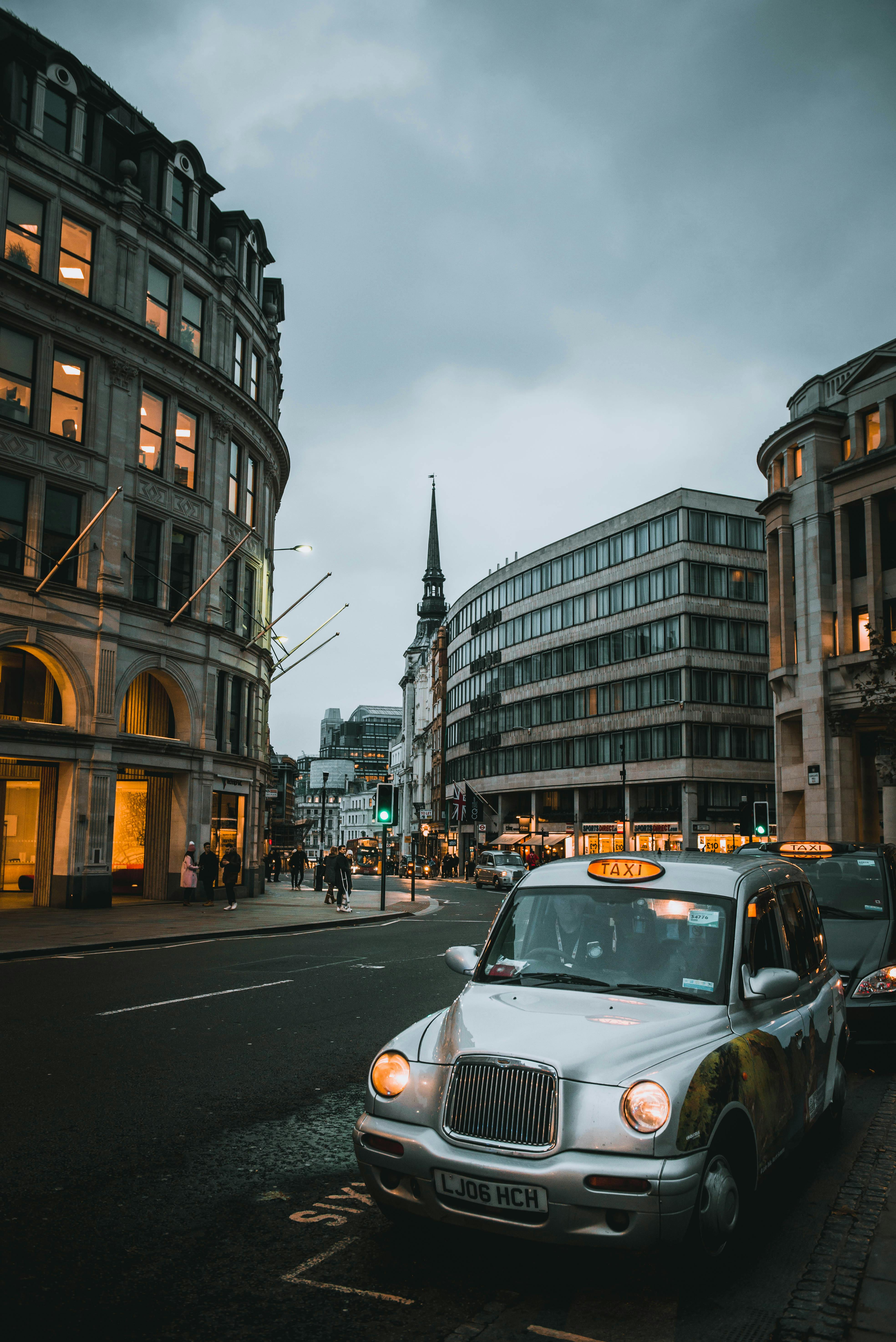 Sheerwater Cabs – Fast, Safe, and Punctual Rides