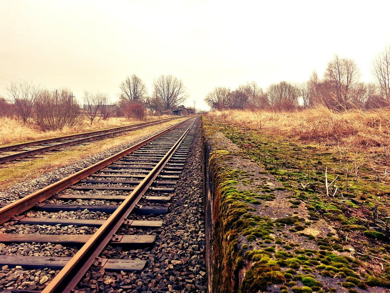 Rapid Response for Emergency RailroadRepair: Best Practices and Key Insights